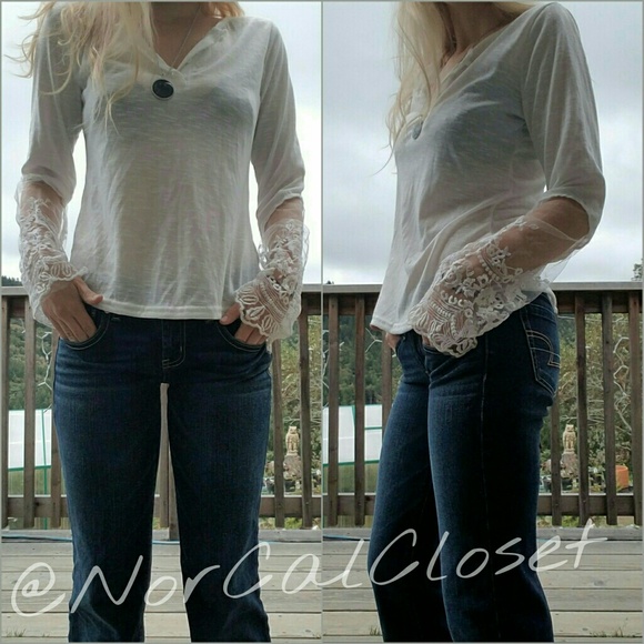 Elegant White Lace Top - Picture 4 of 8